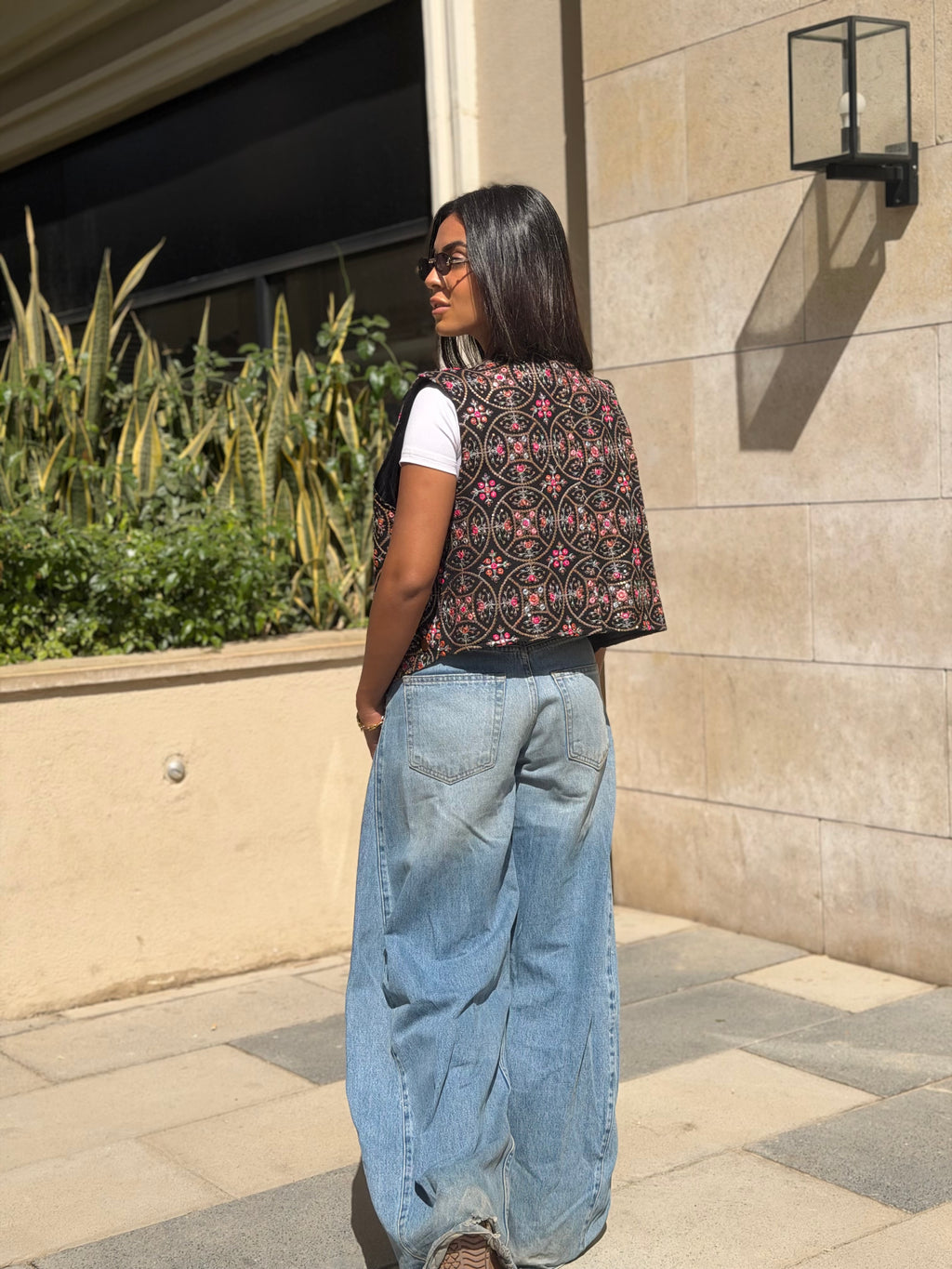 Naya Vest
