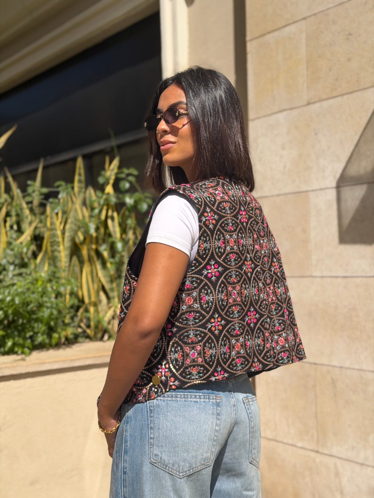 Naya Vest